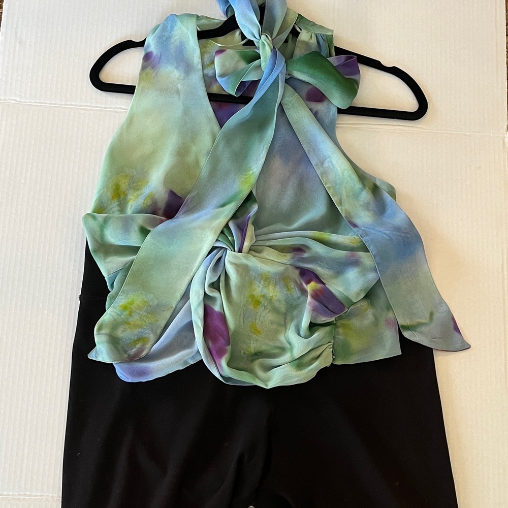 Zara Multicolor Sleeveless Blouse. V-Neck with Bow Tie Neckline
Tie-Dye
Sz SM - Picture 5 of 16